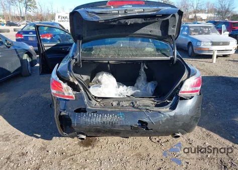 2015 Nissan Altima 2.5 из США, поврежденный, VIN 1N4AL3AP0FN399843